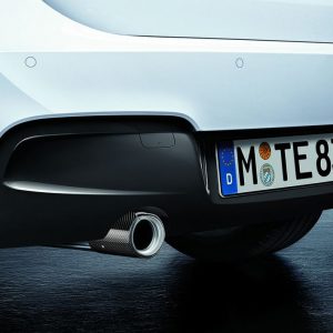 BMW M Performance Endrohrblende Carbon für 1er (F20, F21)