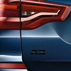 BMW Schriftzug schwarz lackiert für X3 (G01, G01N)