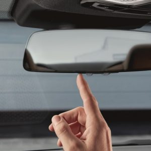 BMW Innenspiegel mit Garagentoröffner für 1er-4er (F40, F44, G20, G21, G22)