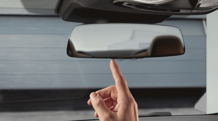 BMW Innenspiegel mit Garagentoröffner für 1er-4er (F40, F44, G20, G21, G22)