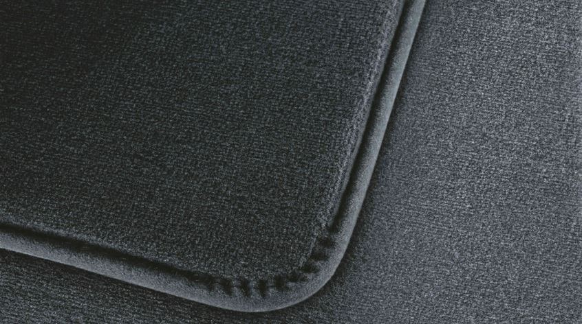 BMW Fußmatte Velours vorne für 5er (F10, F10N, F11, F11N, F18N)